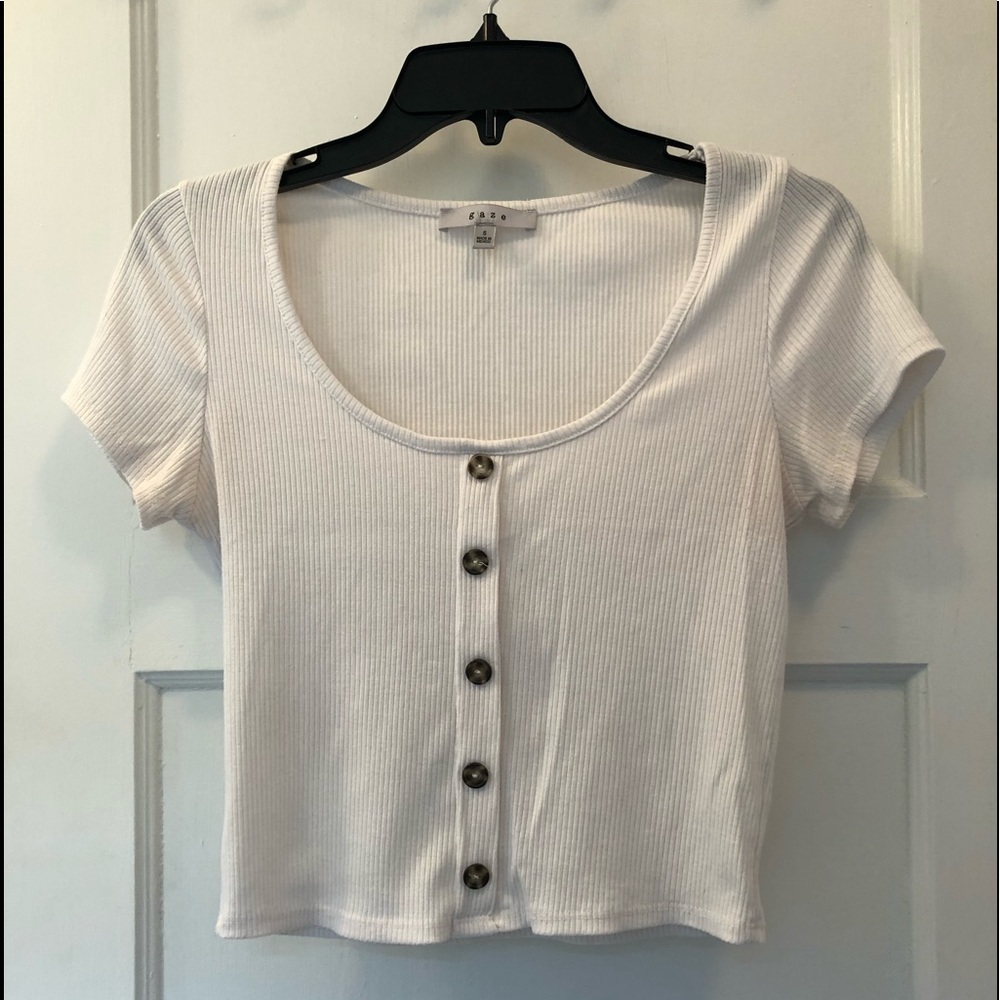 Gaze Crop Top
